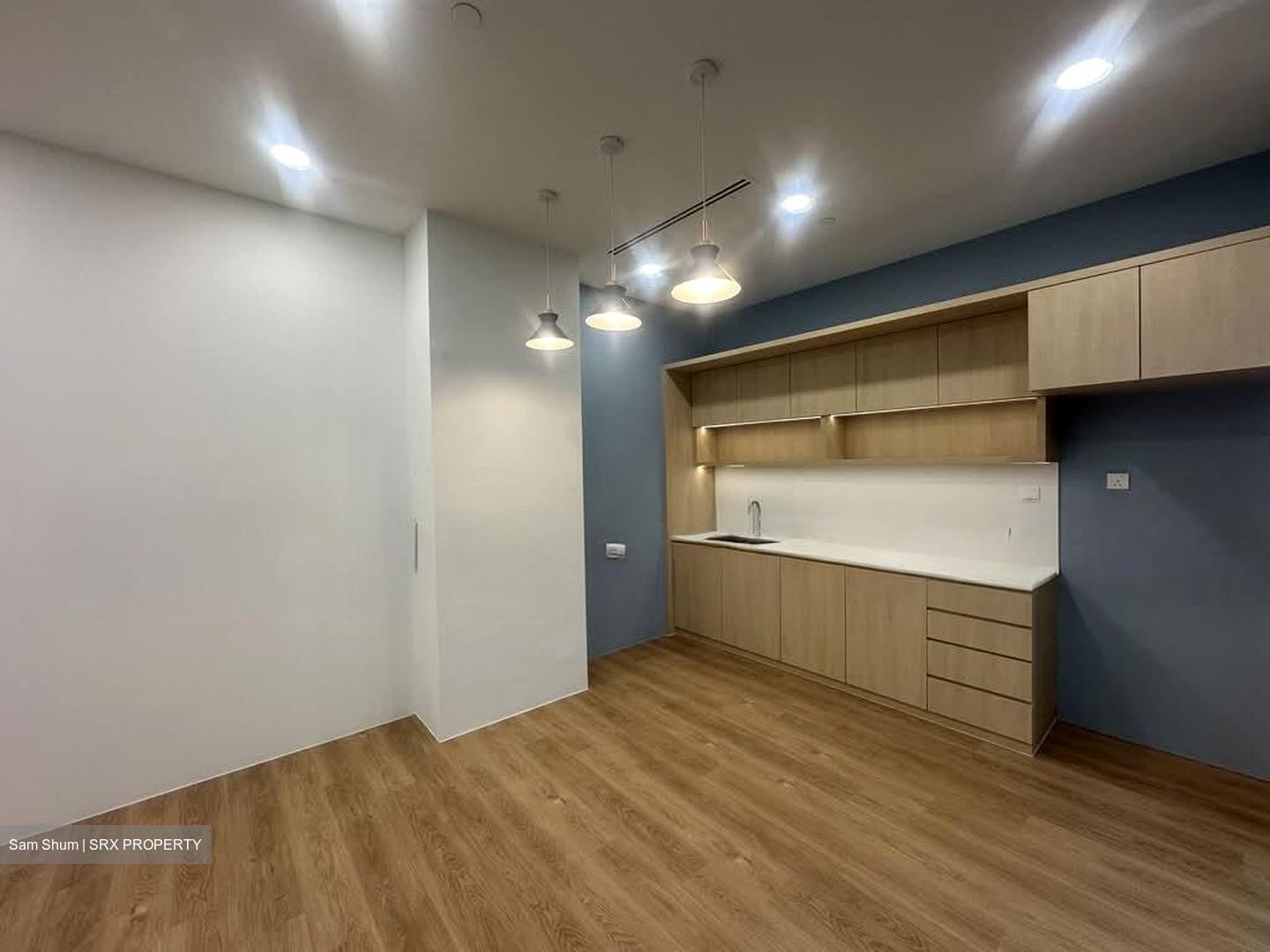 Solaris @tai Seng (D19), Factory #549824431
